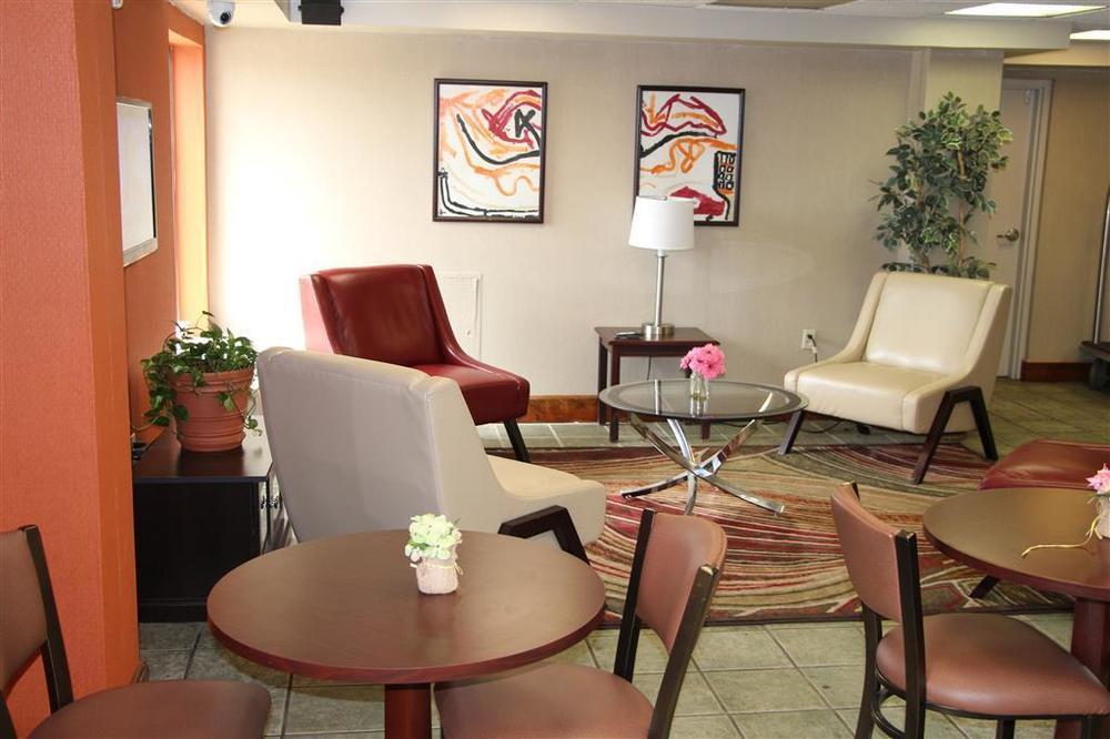 דולות' Haven Inn & Suites מראה פנימי תמונה