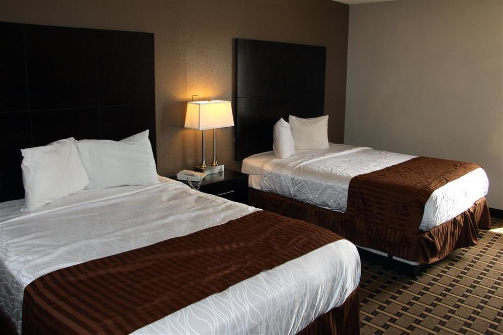 דולות' Haven Inn & Suites חדר תמונה