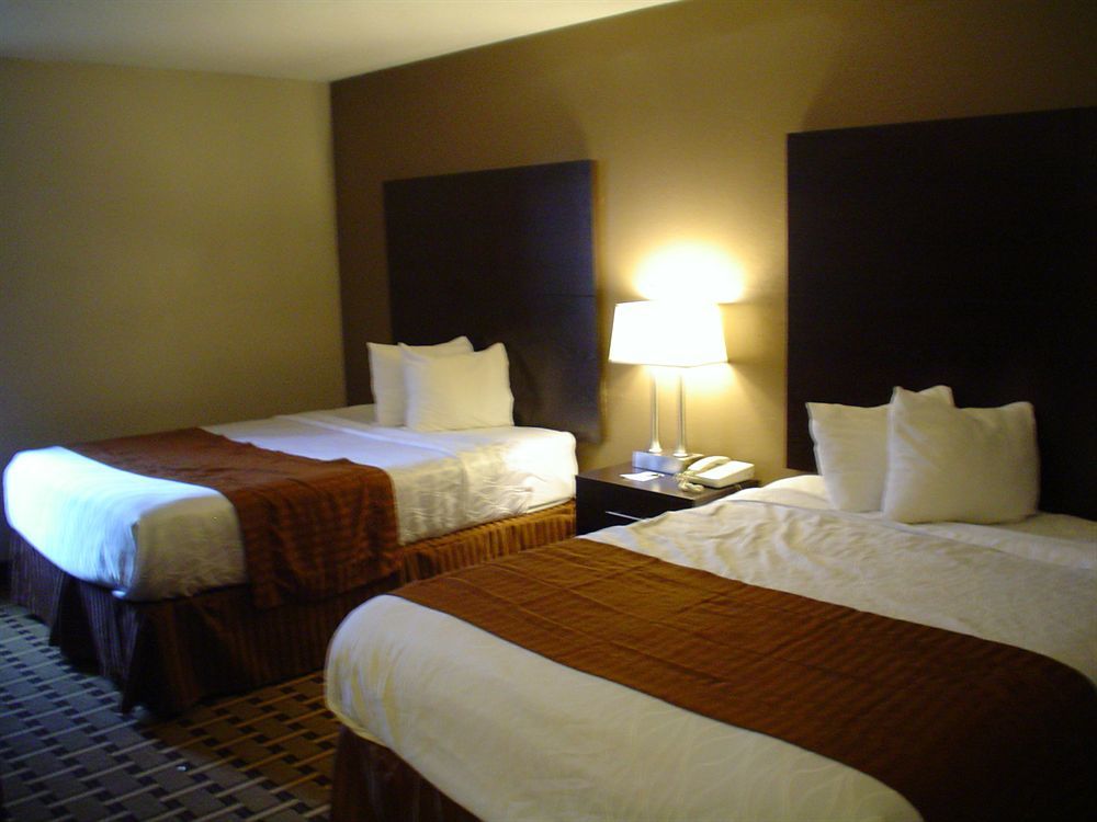 דולות' Haven Inn & Suites מראה חיצוני תמונה
