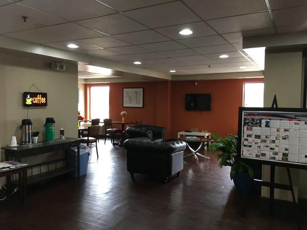 דולות' Haven Inn & Suites מראה חיצוני תמונה