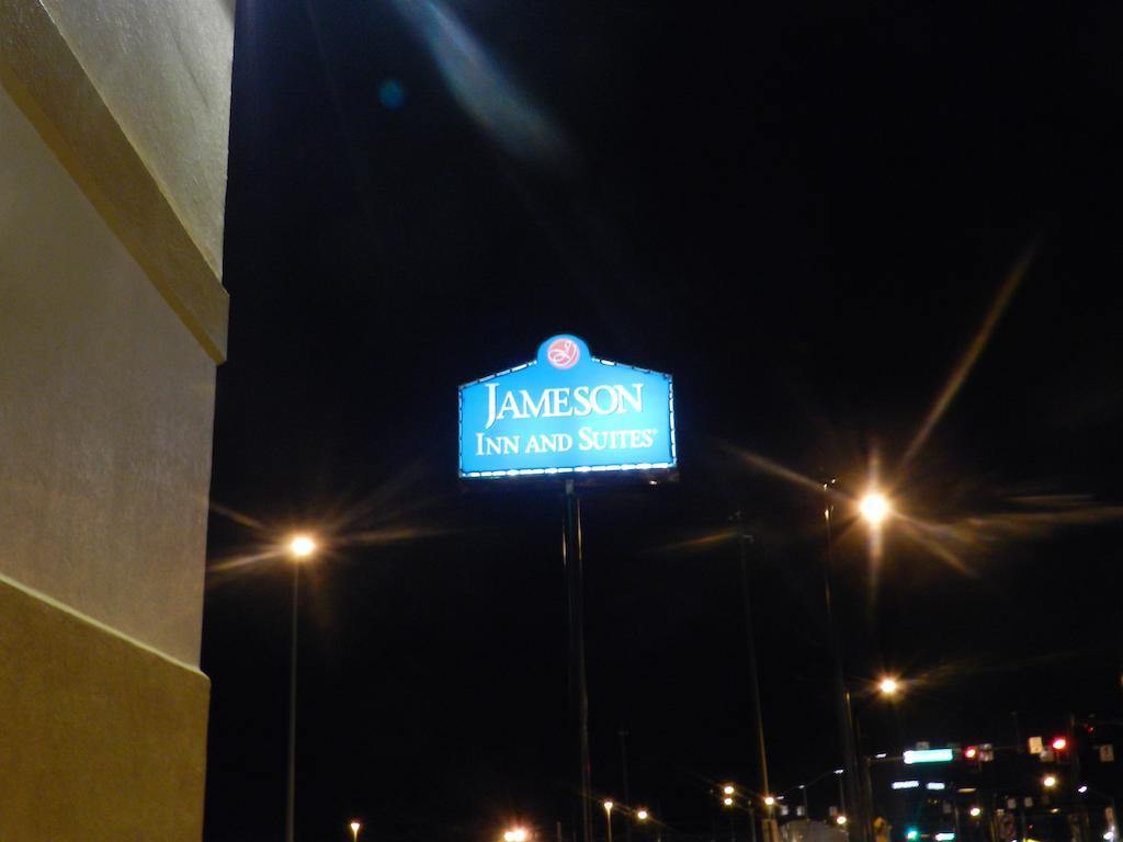 דולות' Haven Inn & Suites מראה חיצוני תמונה