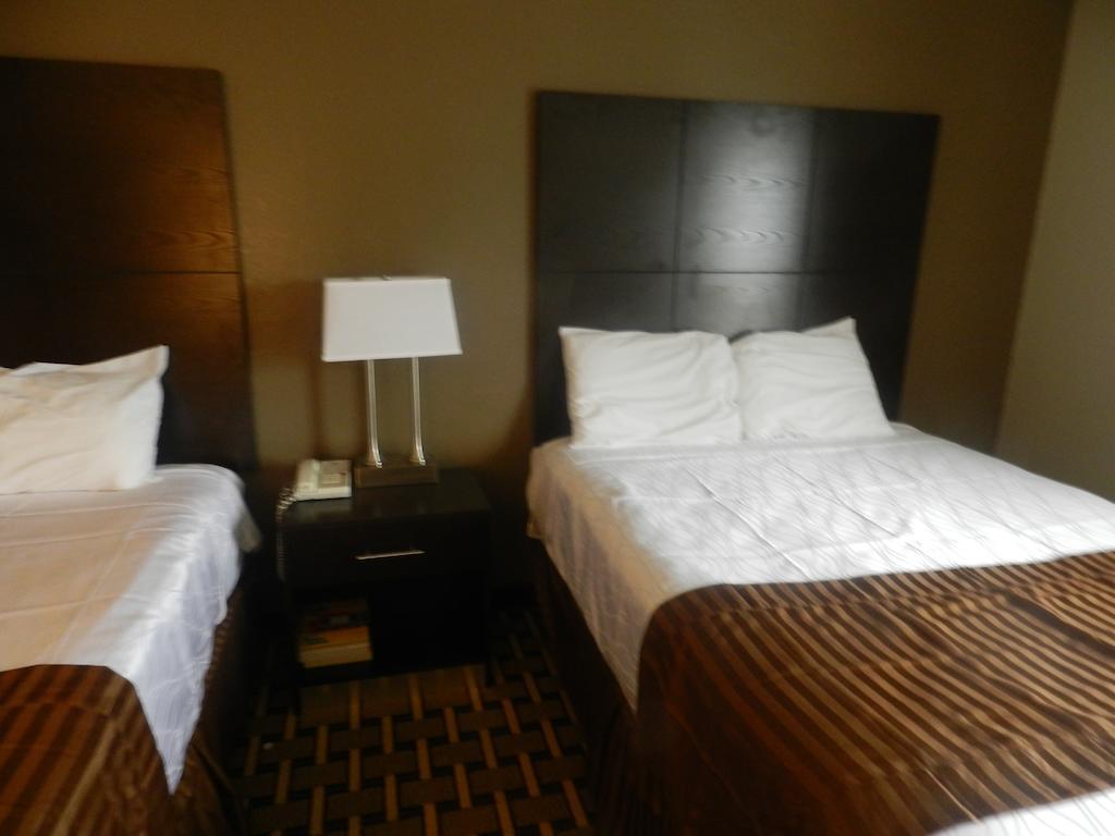 דולות' Haven Inn & Suites חדר תמונה