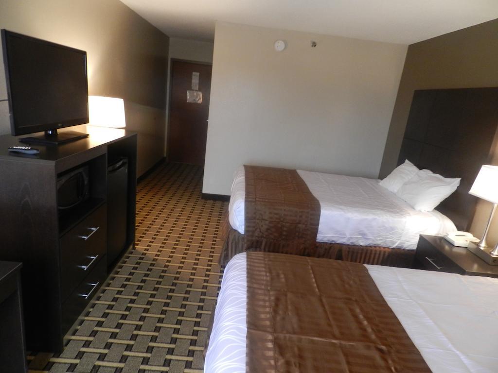 דולות' Haven Inn & Suites חדר תמונה