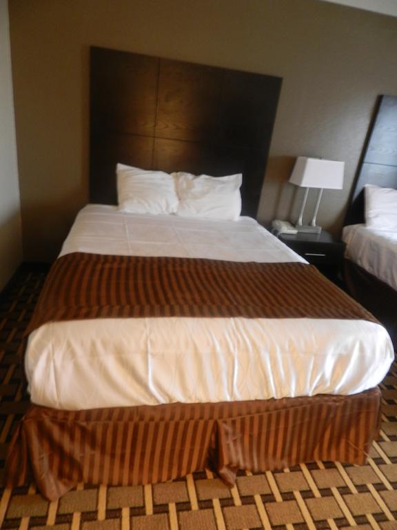 דולות' Haven Inn & Suites מראה חיצוני תמונה